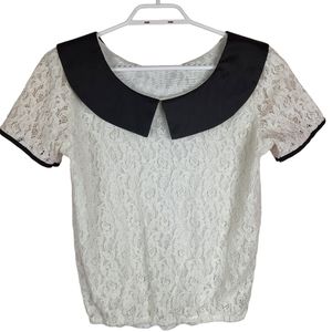 CottageCore Peter Pan collar lace top